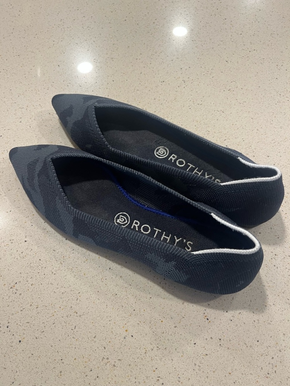 Rothy’s - OG point - Picture 2 of 3